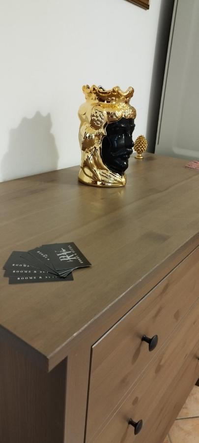 Le Stanze Di Ruggero Hotel Palermo Ngoại thất bức ảnh